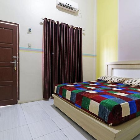 Hotel Grand Family Sungairampah Экстерьер фото